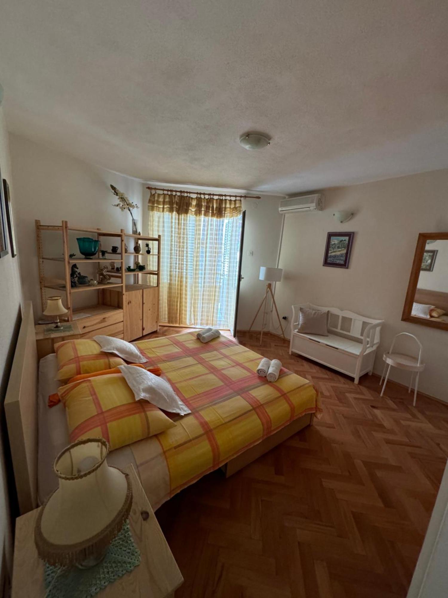 Lory Apartmán