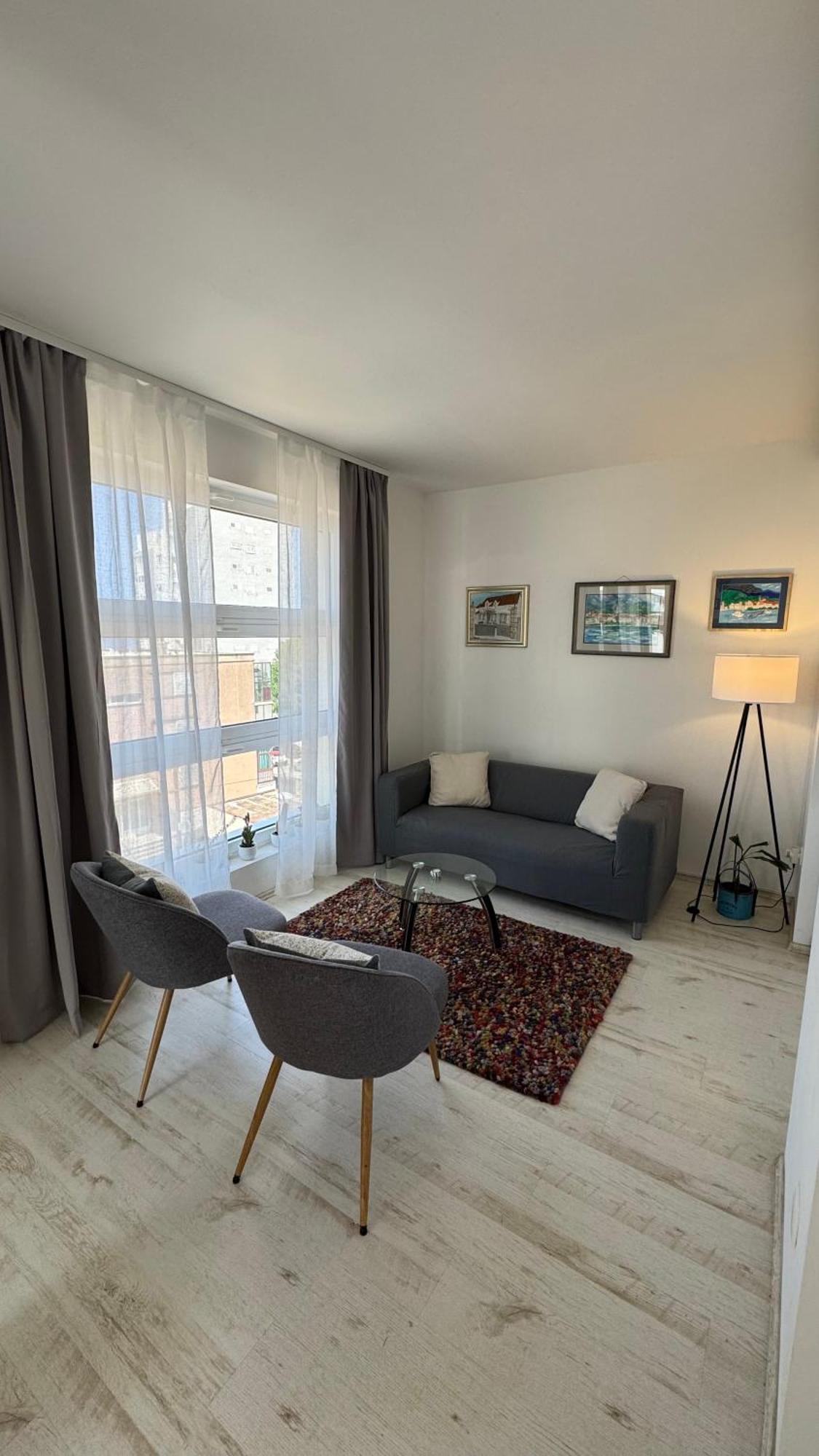 Apartment Lory Makarska